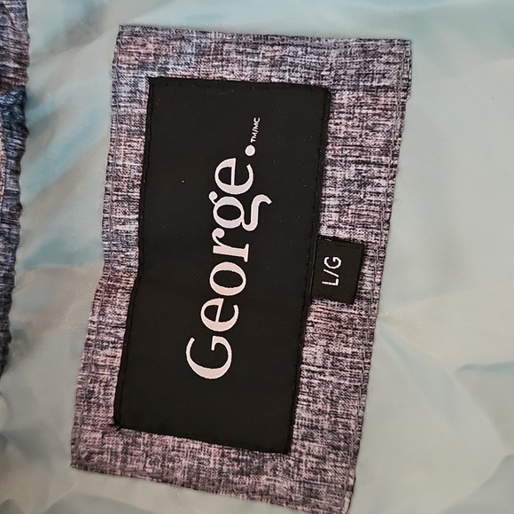 George  Large Gray Puffer Jacket - Picture 6 of 7